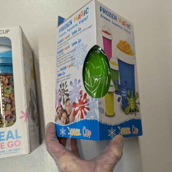 NIB Crunch Cup Cereal on the Go and NIB Frozen Magic Squeeze Cup - Picture 7 of 9